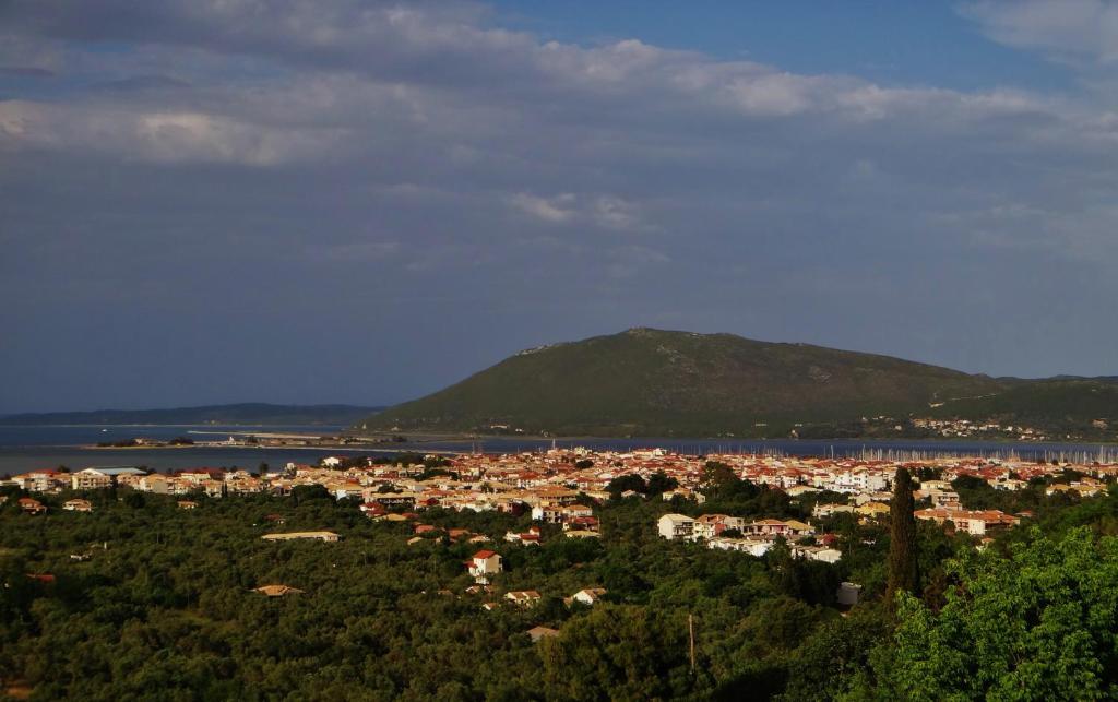 Lefkothea Apartments Frinion Bagian luar foto