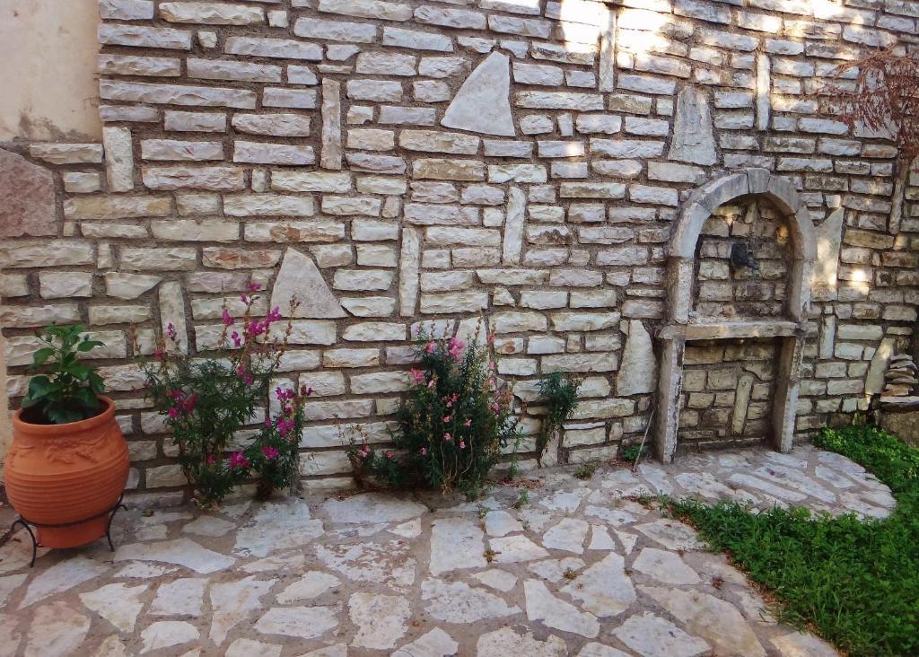 Lefkothea Apartments Frinion Bagian luar foto